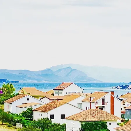 Casa Loro Mit Meerblick Und Privatem Pool Apartman Trogir