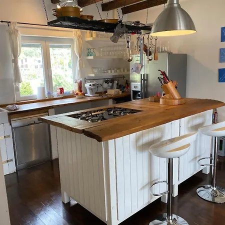 Casa Loro Mit Meerblick Und Privatem Pool Apartman Trogir